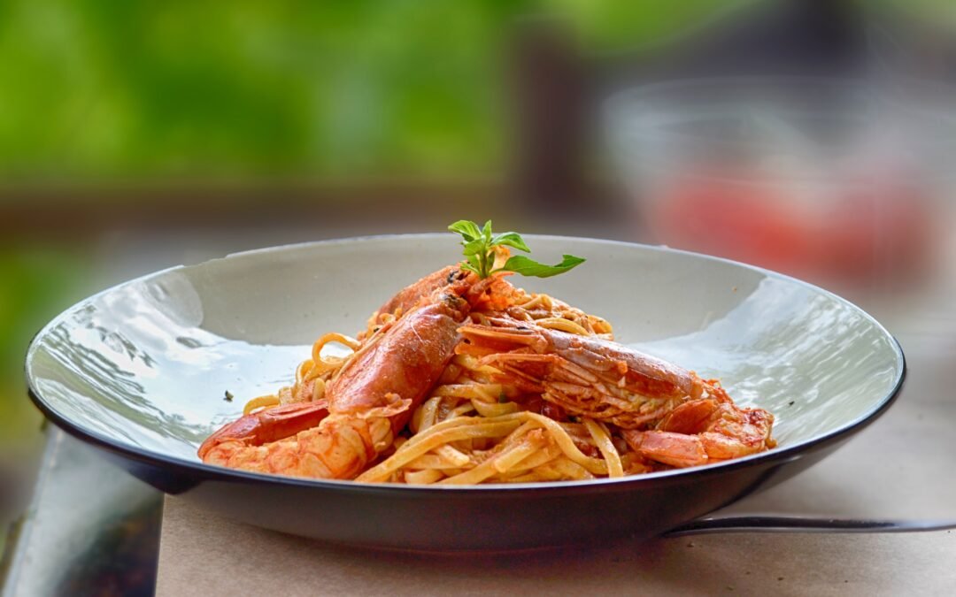 SPAGHETTI WITH PRAWNS AND CAPERS